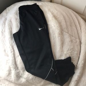 Nike thermal joggers